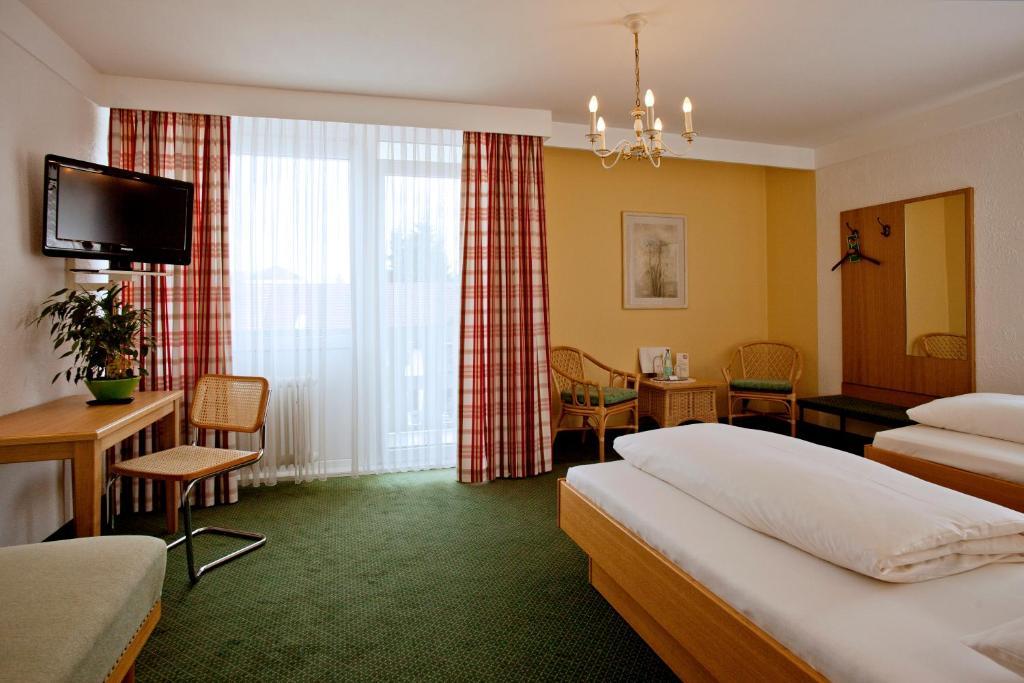 Hotel Mayer Germering Δωμάτιο φωτογραφία