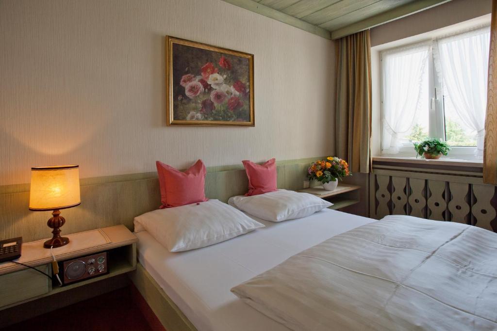 Hotel Mayer Germering Δωμάτιο φωτογραφία